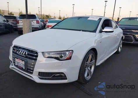 2013 Audi S5 3.0T Premium Plus z USA, uszkodzony, nr VIN WAUCGAFR2DA064204